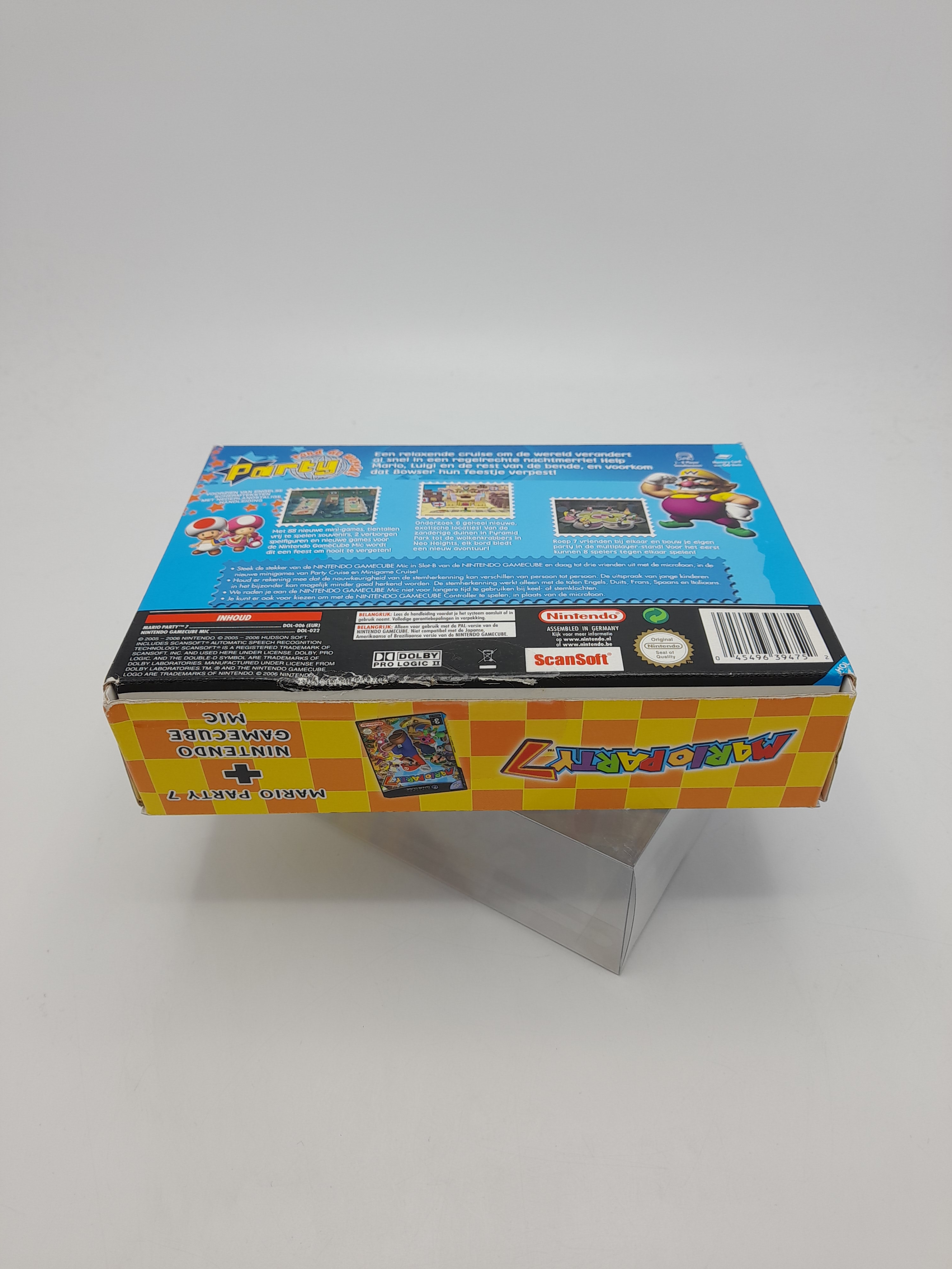 Foto van Mario Party 7 & Microphone in Doos