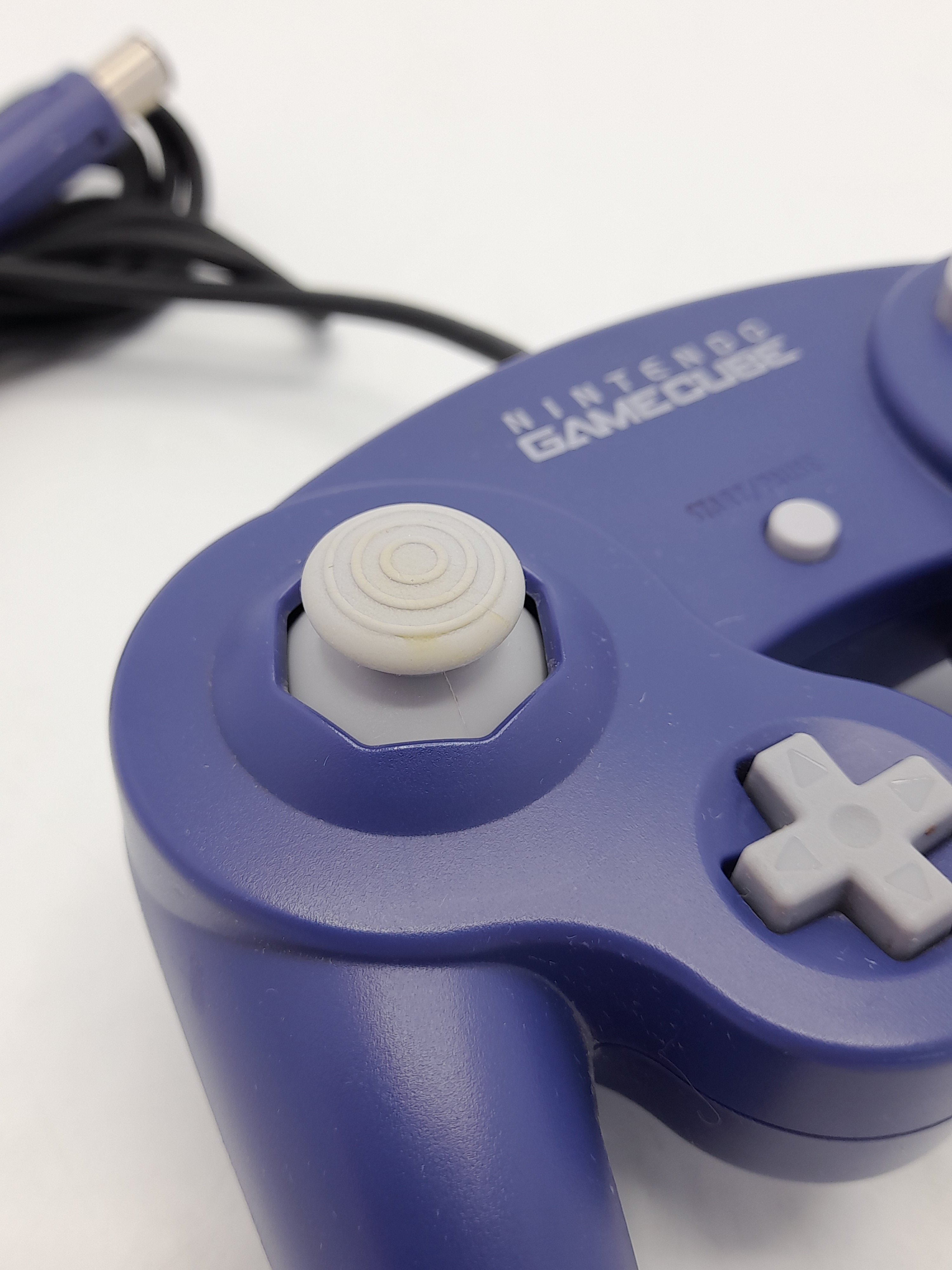 Foto van GameCube Controller Paars in Doos