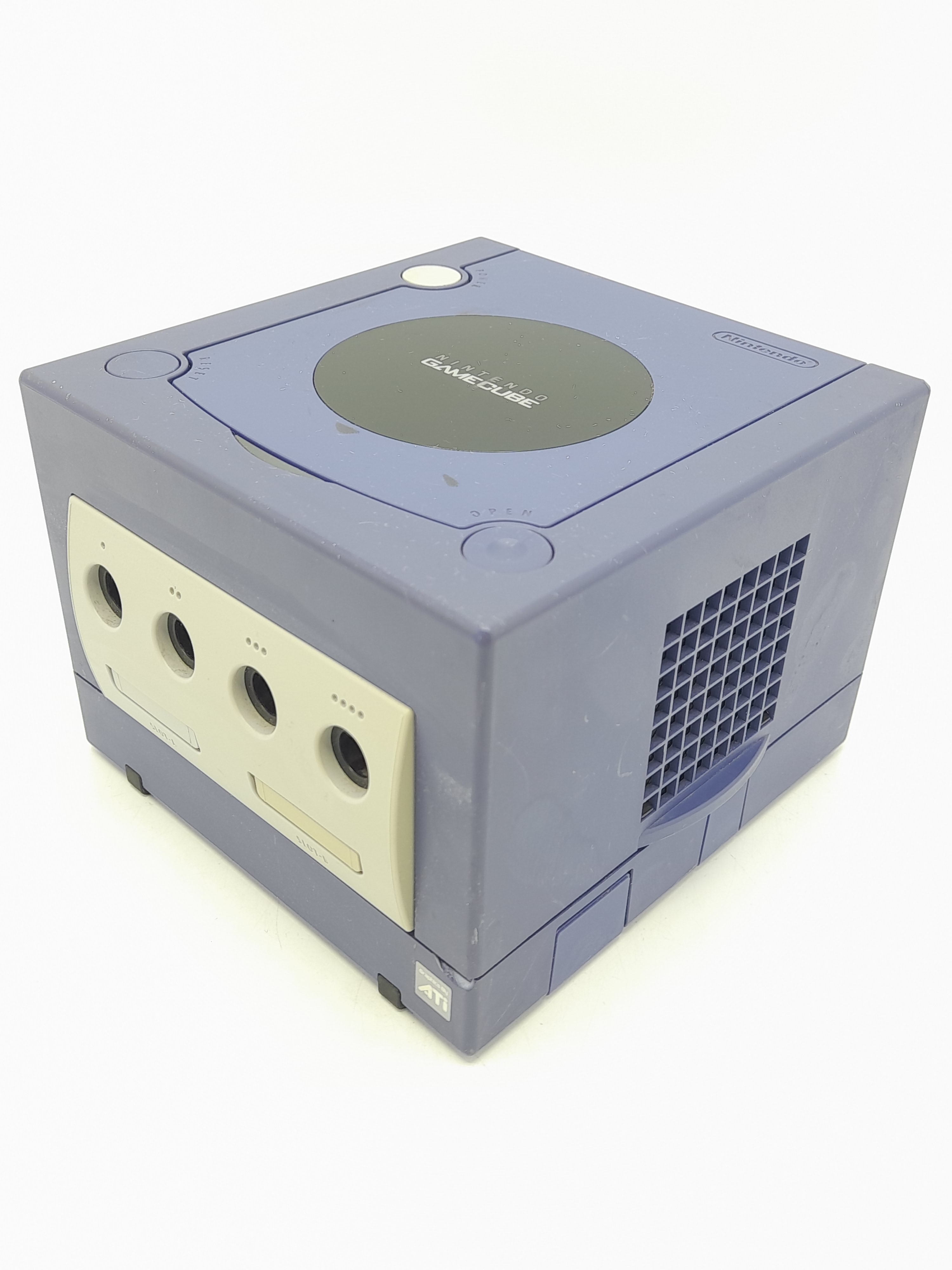 Foto van GameCube Paars Licht Verkleurd