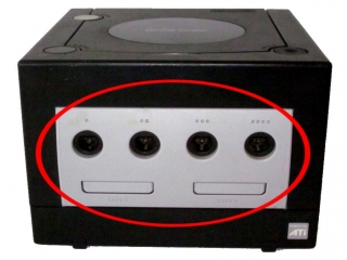 Graças às quatro portas de controle, o GameCube oferece diversão para 4 jogadores!